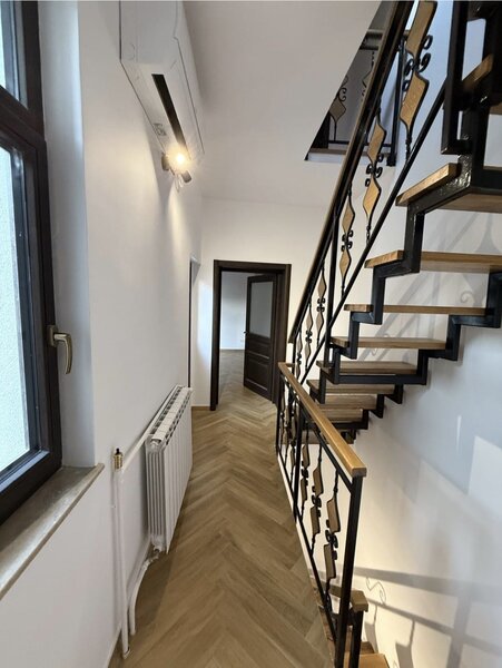 Tineretului sect. 4, str. Poterasi